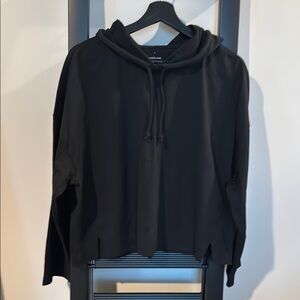 Everlane Organic Cotton Boxy hooded Shirt